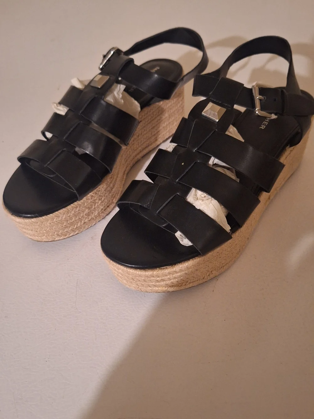 N/A stylish black